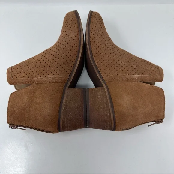 Nordstrom Susina Blakely Suede Leather Ankle Boots Brown Size 6.5 - Picture 4 of 9